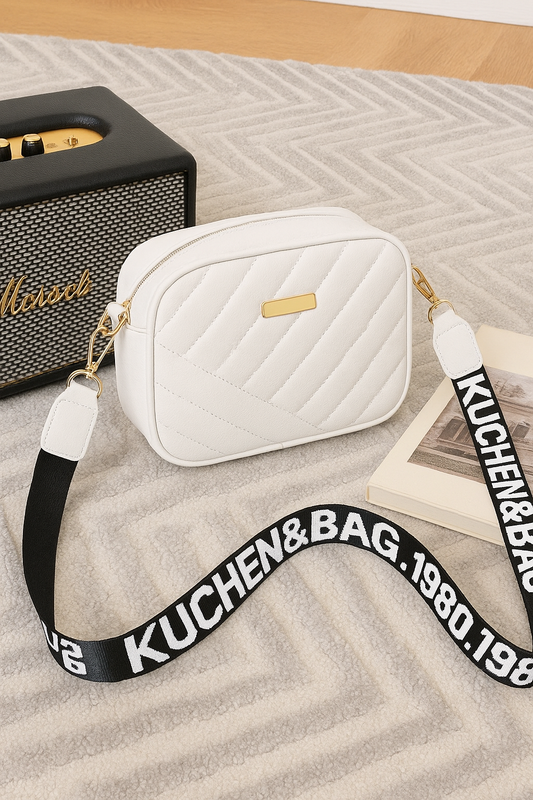 High-Quality Quilted Crossbody Bag – Stylish & Versatile